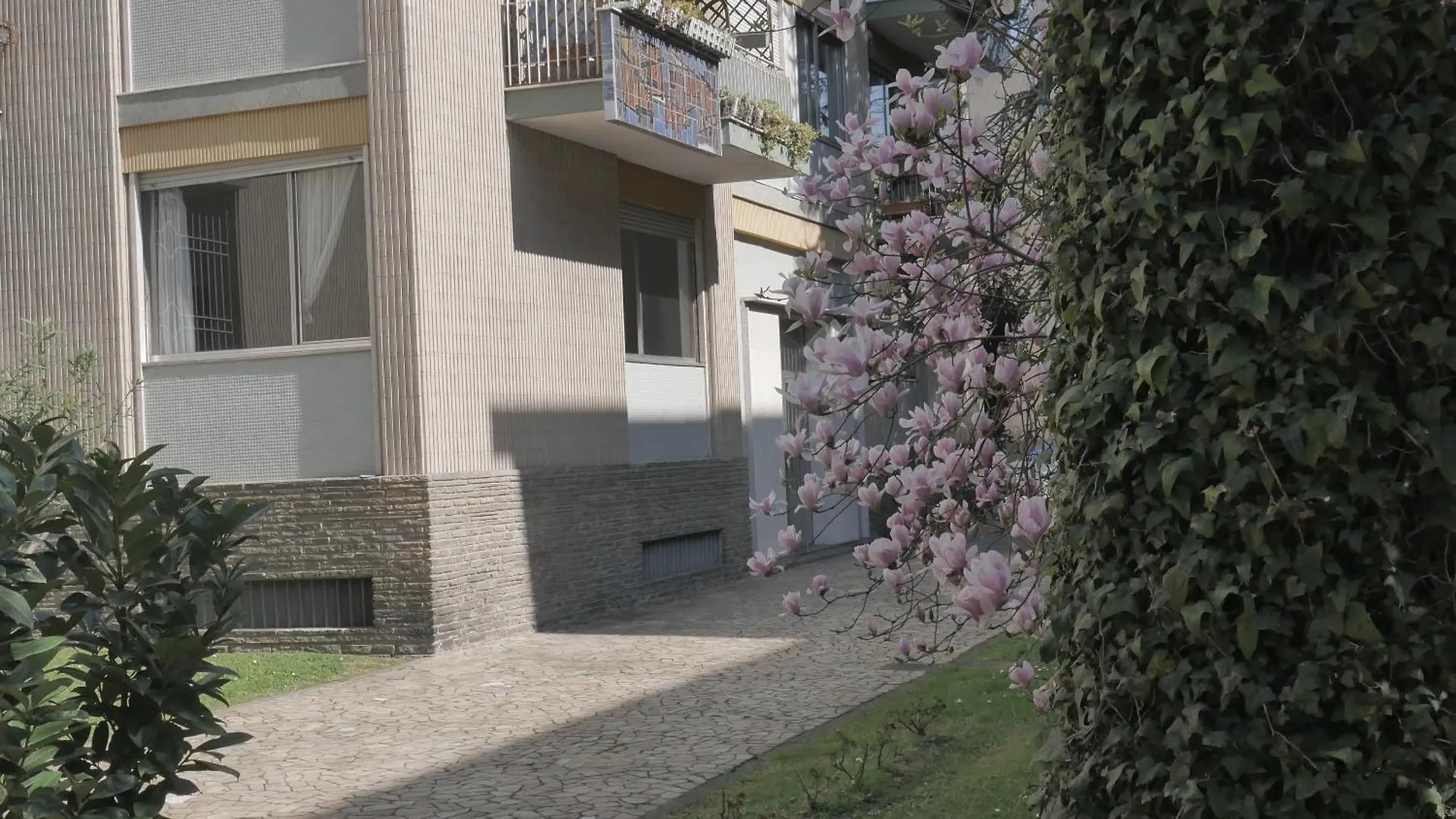 Garden Flat Apartment Milan