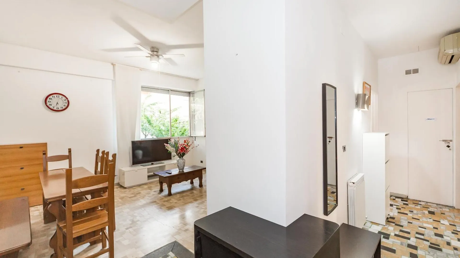 Garden Flat Apartment Milan