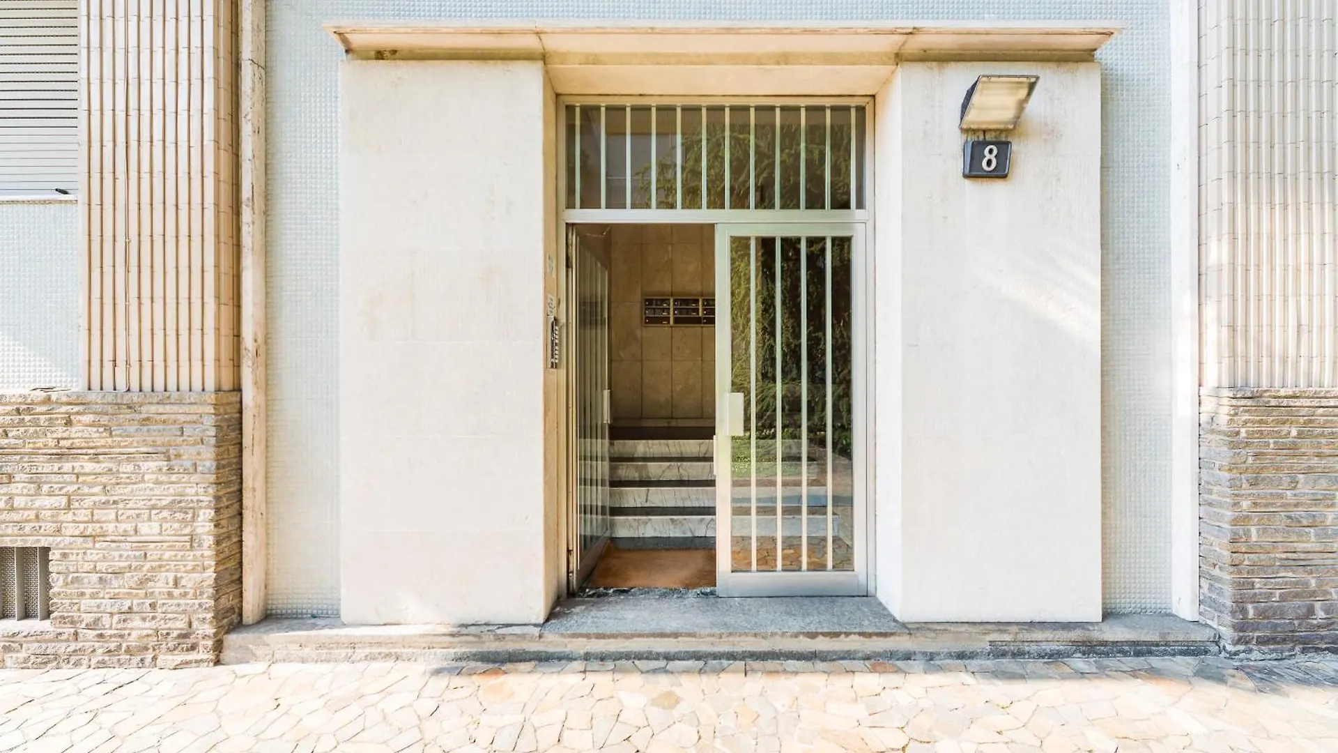 Garden Flat Apartment Milan