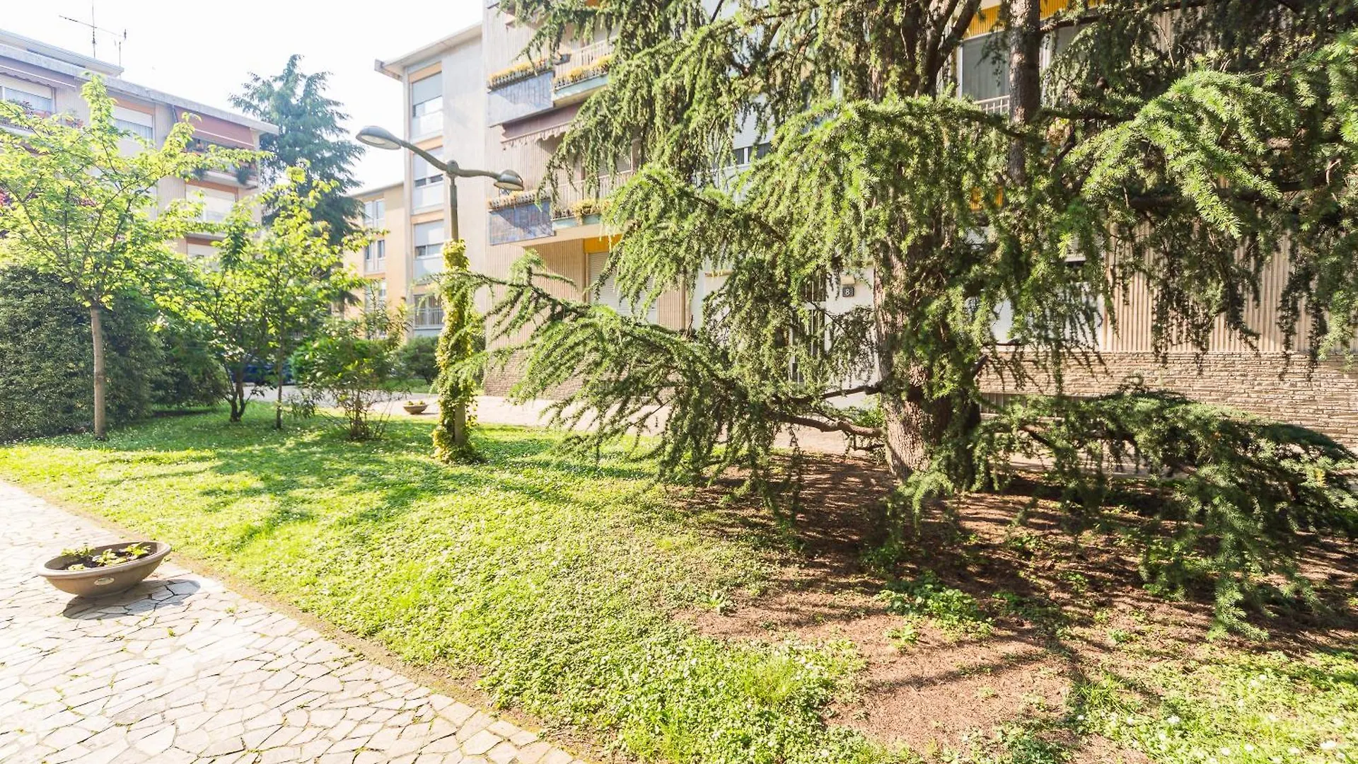 Ferienwohnung Garden Flat Mailand Apartment